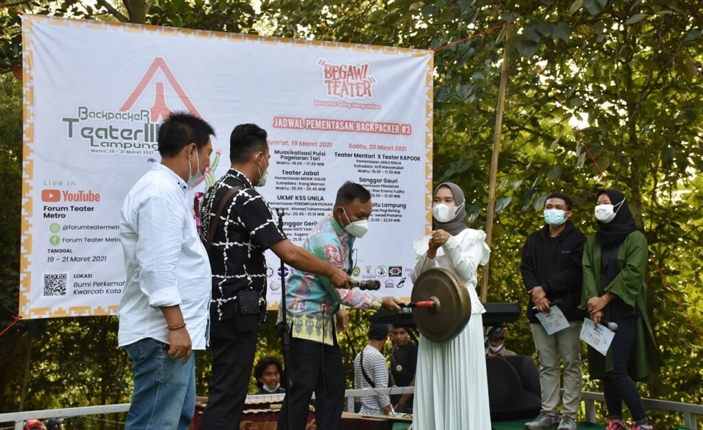 Wakil Walikota Metro Resmikan Kegiatan Backpacker Teater III Lampung di Bumi Perkemahan