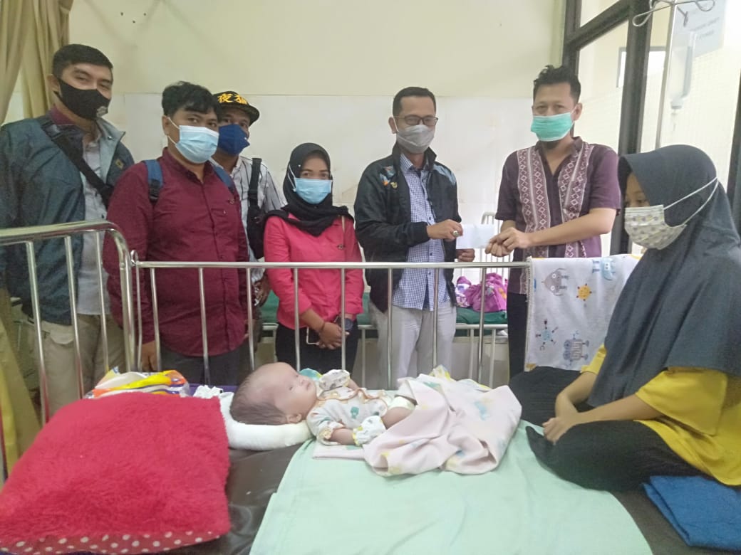 Fatimah Ramadani berusia l bulan,Penderita Peyakit Hydrochepalus,Mengharap bantuwan iyuran dari pemeritah