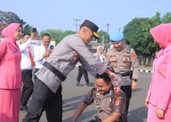 Polres Metro Gelar UKP Periode 1 Juli 2026, Sebanyak 48 Personel Terima Kenaikan Pangkat